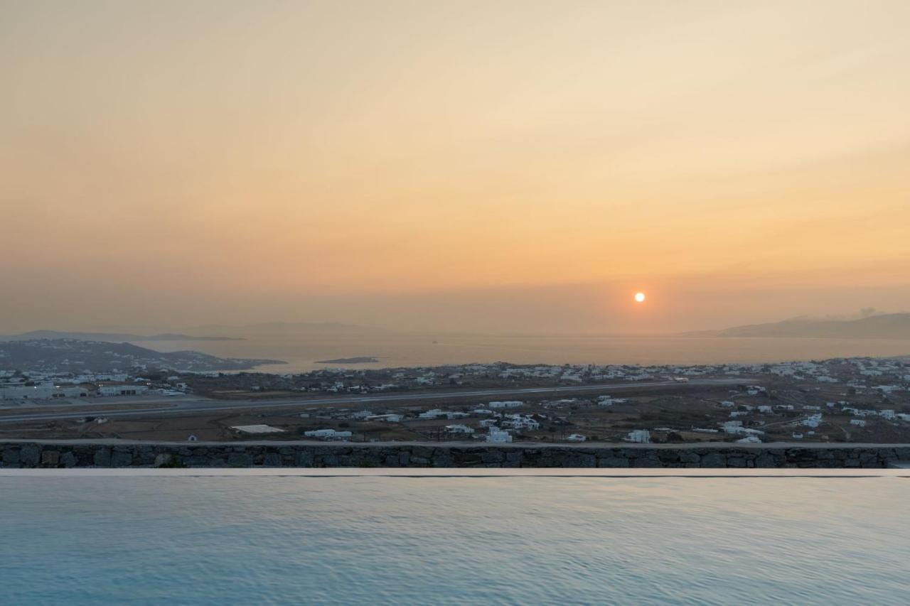 Sunset Hill Suites Mykonos Town ภายนอก รูปภาพ