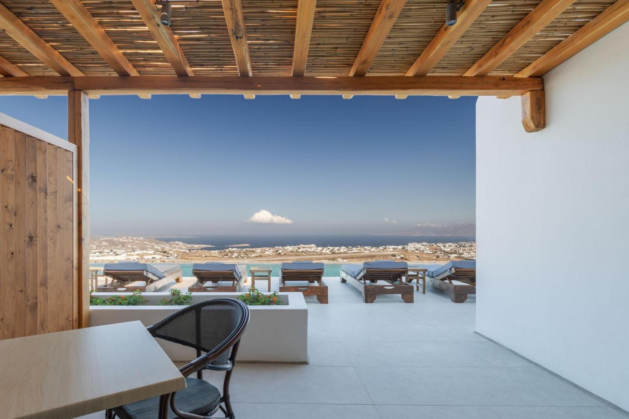 Sunset Hill Suites Mykonos Town ภายนอก รูปภาพ