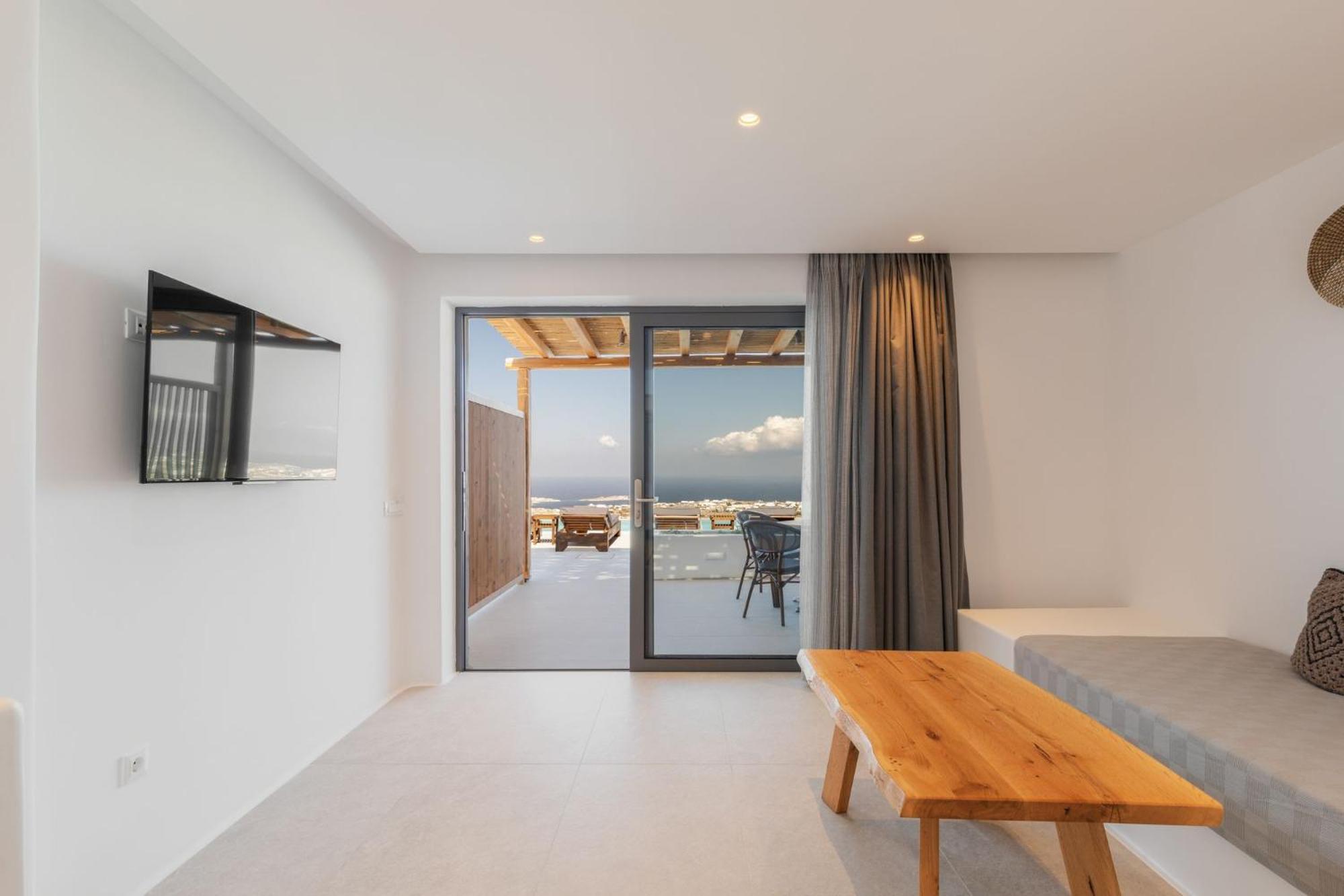 Sunset Hill Suites Mykonos Town ภายนอก รูปภาพ
