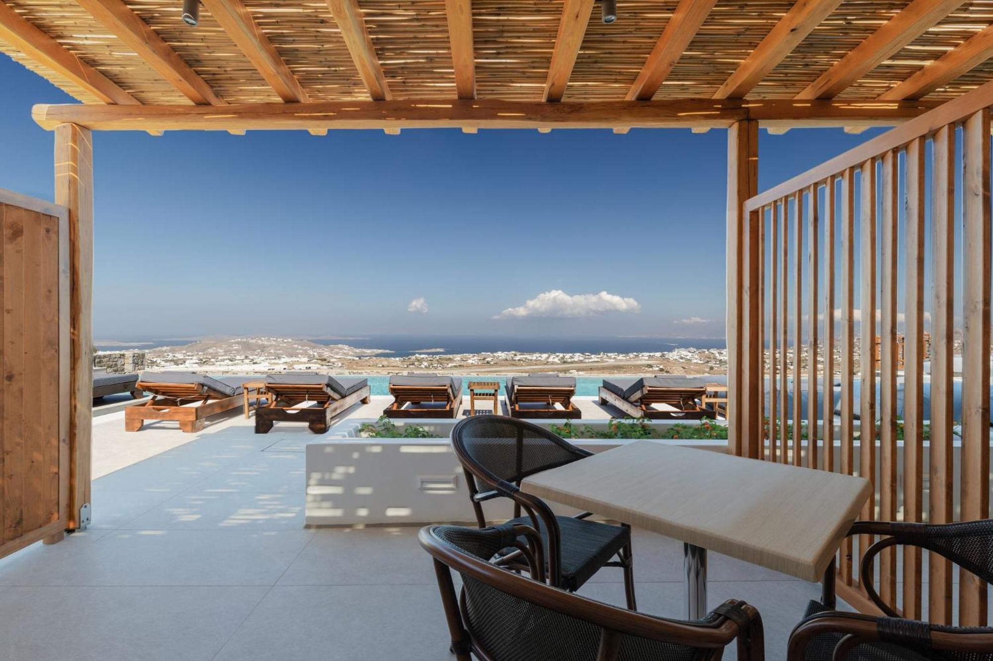 Sunset Hill Suites Mykonos Town ภายนอก รูปภาพ