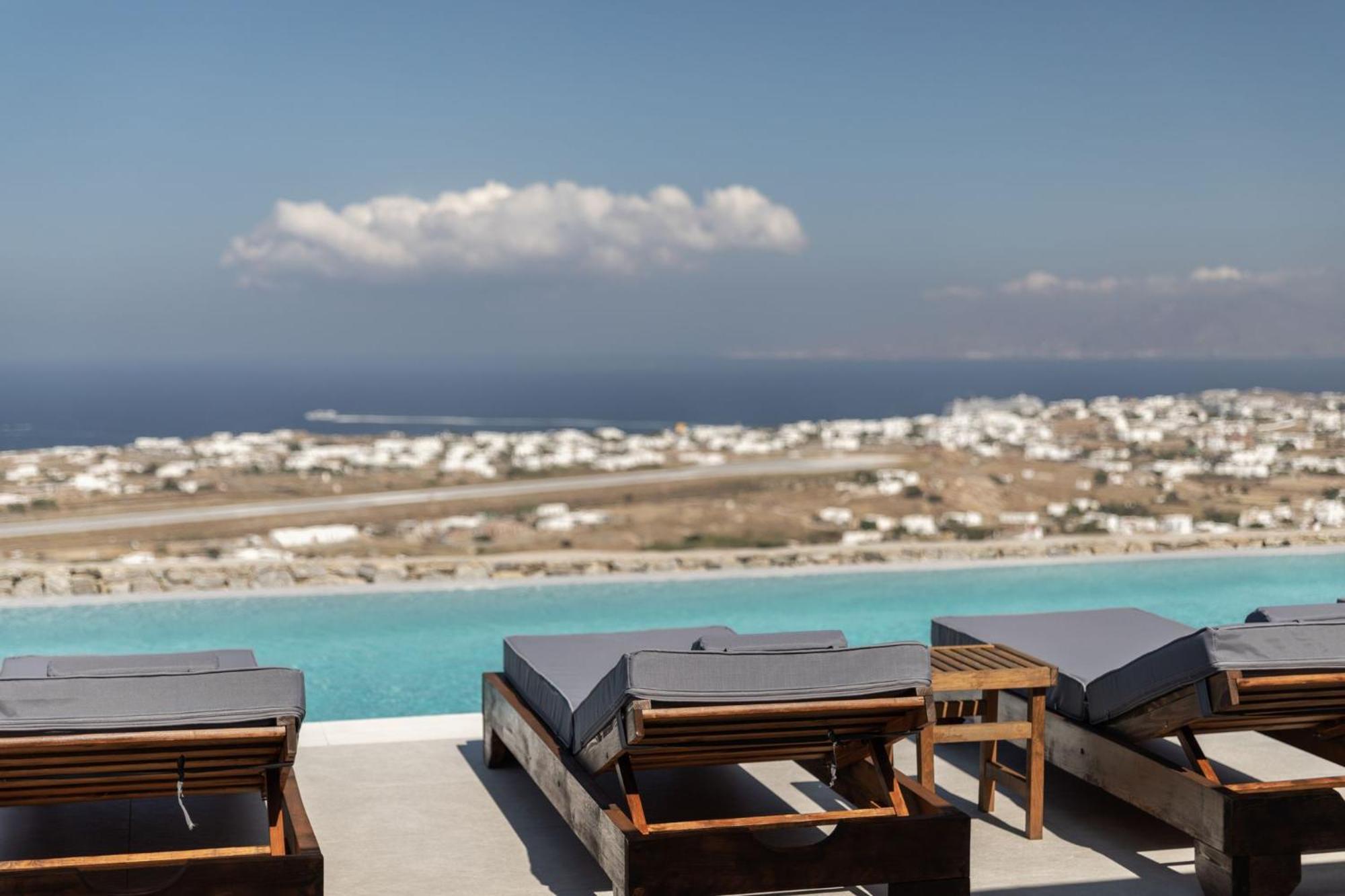 Sunset Hill Suites Mykonos Town ภายนอก รูปภาพ
