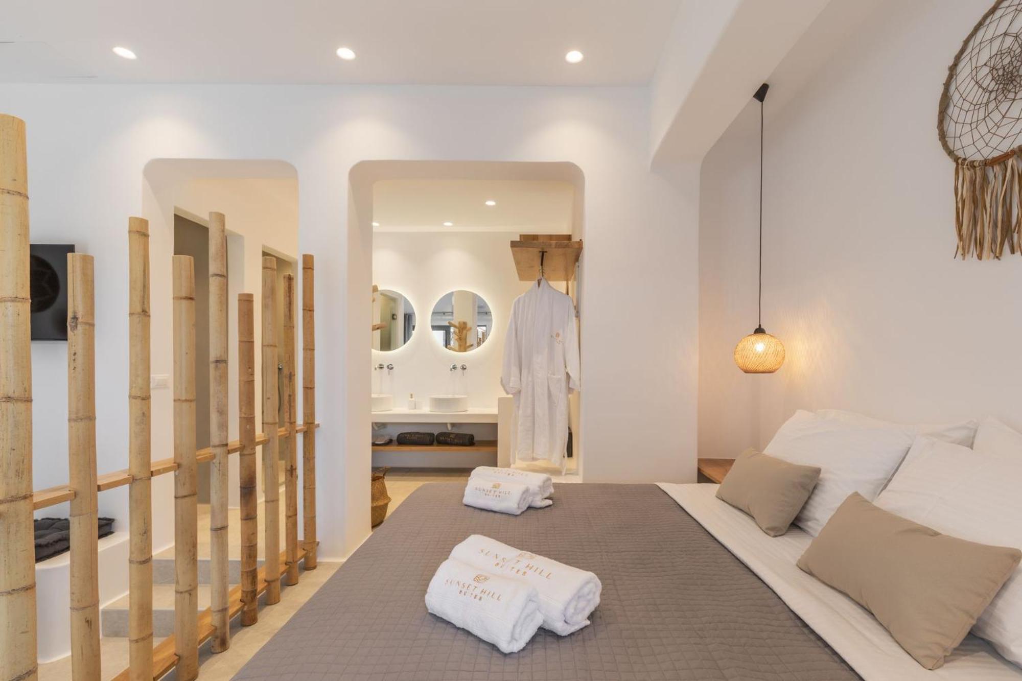 Sunset Hill Suites Mykonos Town ภายนอก รูปภาพ