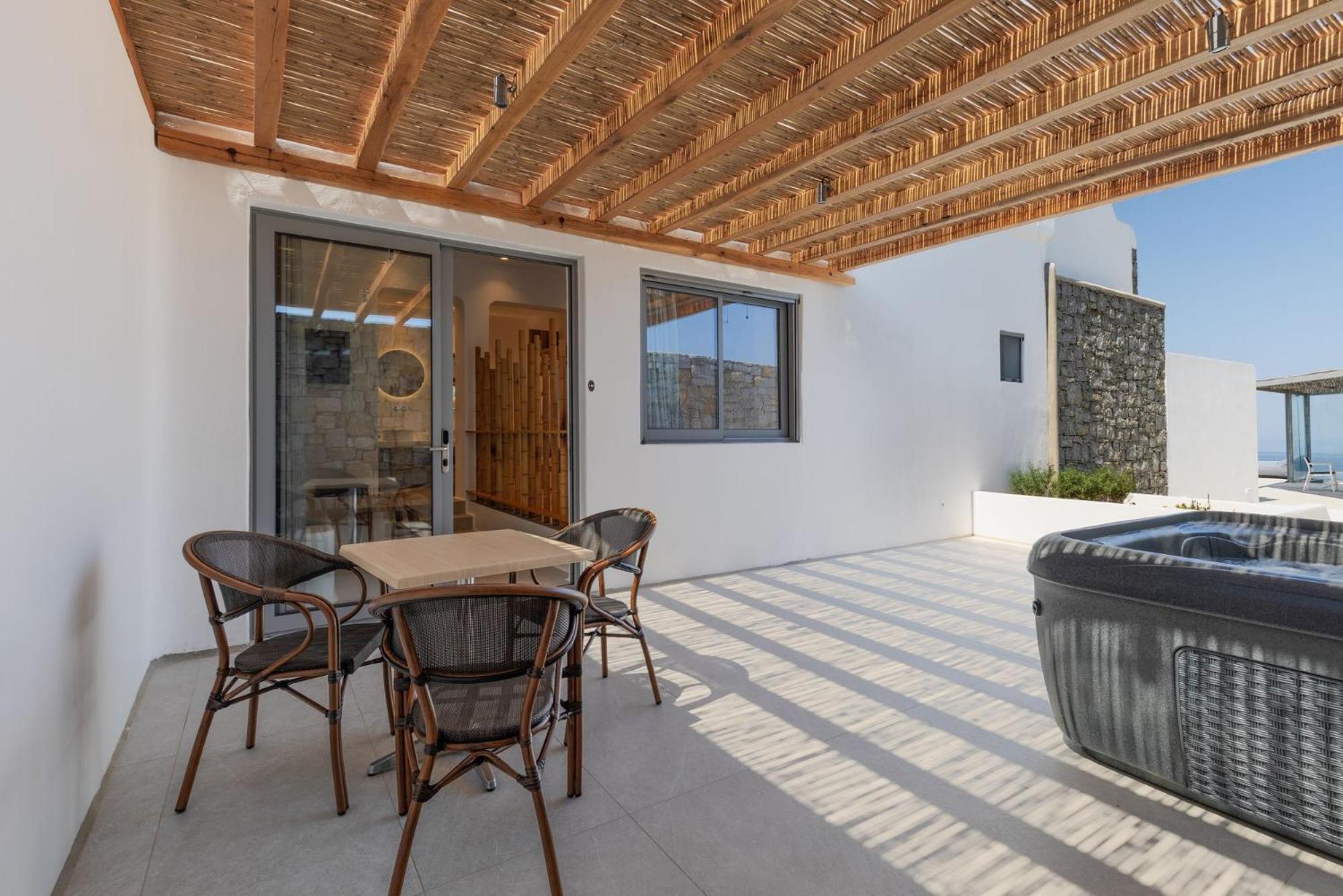 Sunset Hill Suites Mykonos Town ภายนอก รูปภาพ