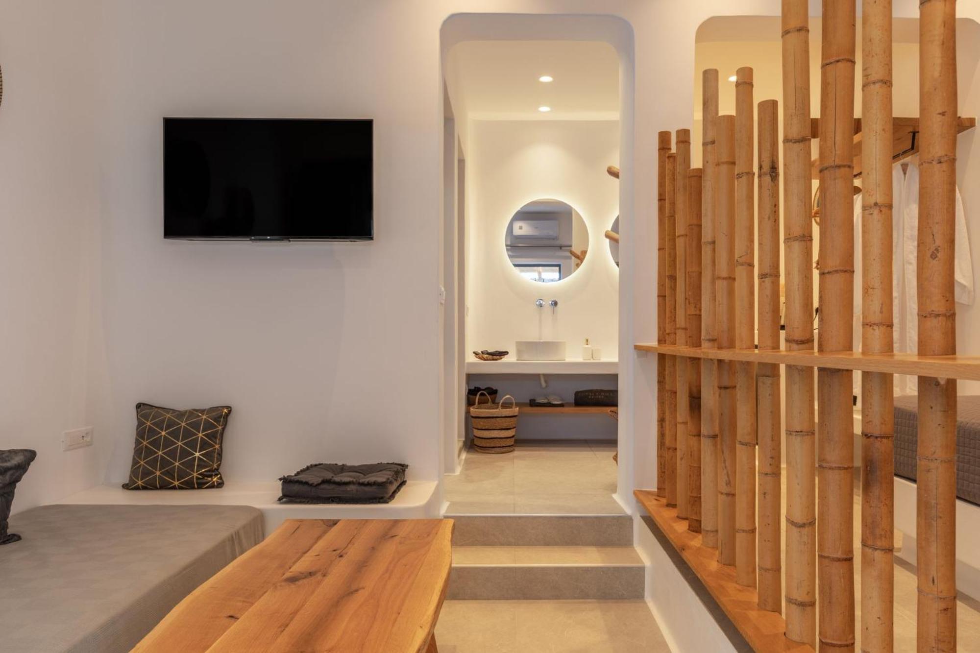 Sunset Hill Suites Mykonos Town ภายนอก รูปภาพ