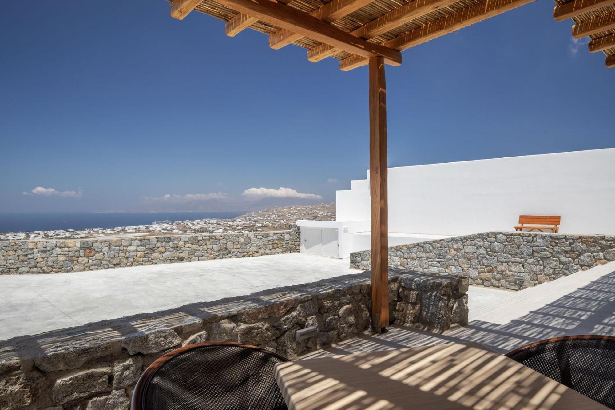 Sunset Hill Suites Mykonos Town ภายนอก รูปภาพ